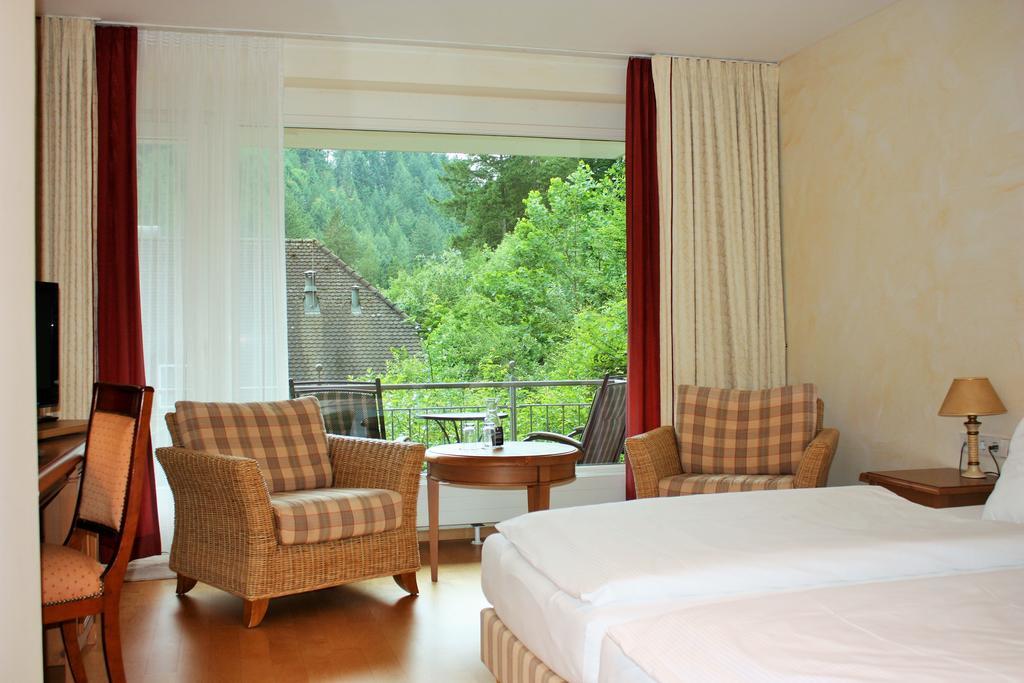 Waldhotel Bad Sulzburg Zimmer foto